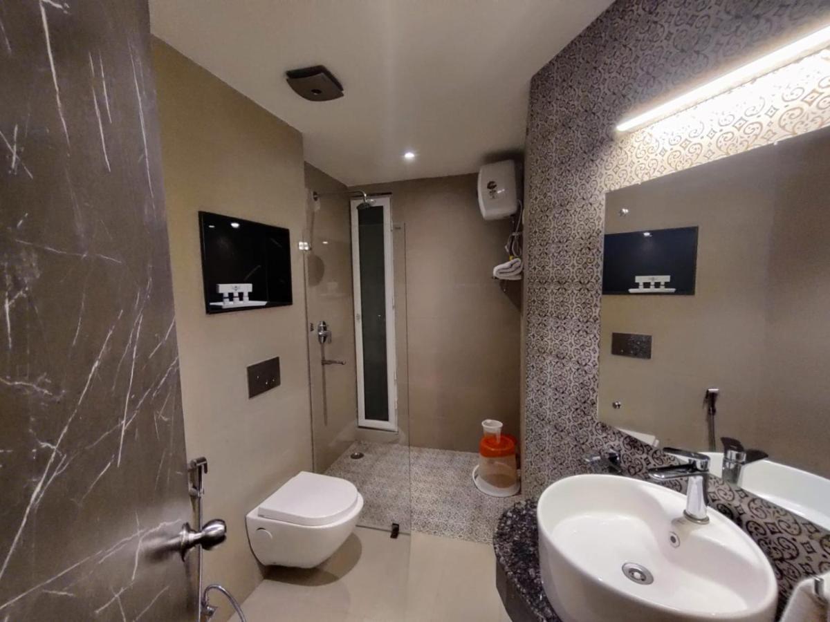 Hotel D Silverleaf ラクナウ エクステリア 写真