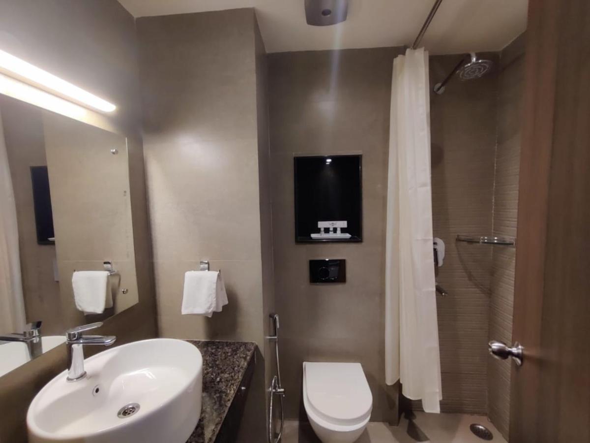Hotel D Silverleaf ラクナウ エクステリア 写真